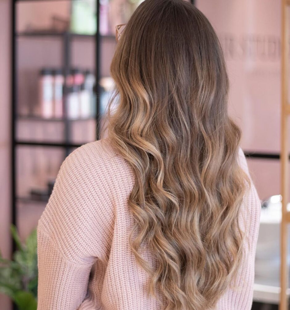 Hvad er balayage hår? Og hvordan laves det? klogere på det her.